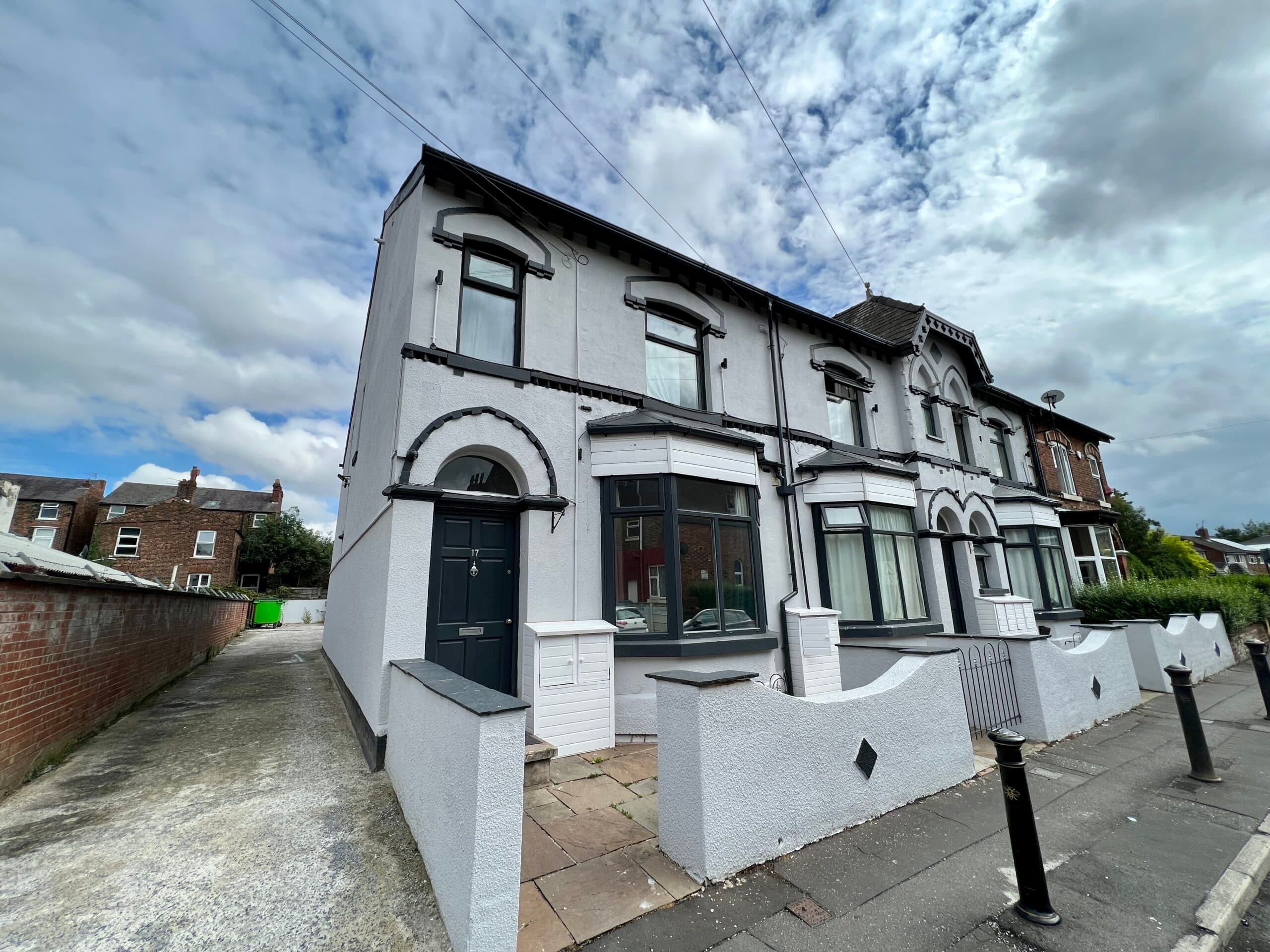 17 Egerton Crescent, Manchester, M20