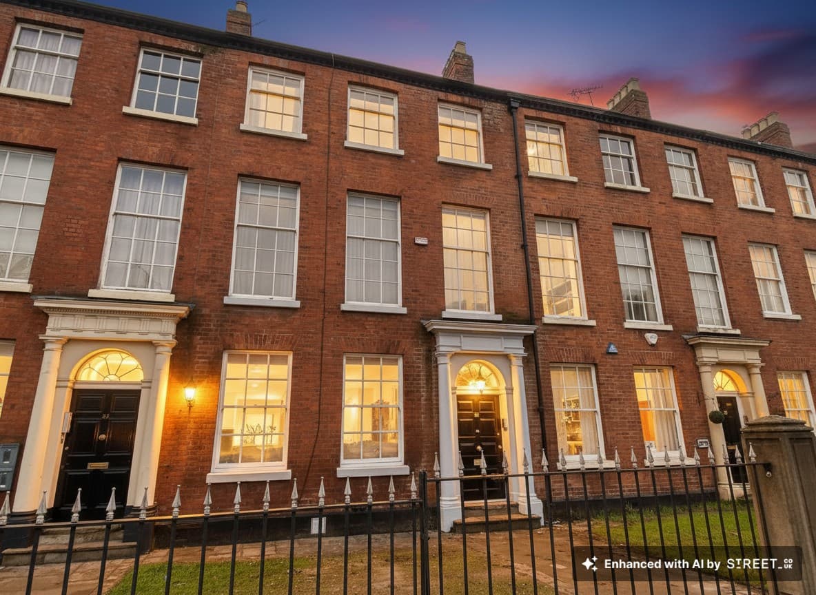 Crescent, Salford, M5