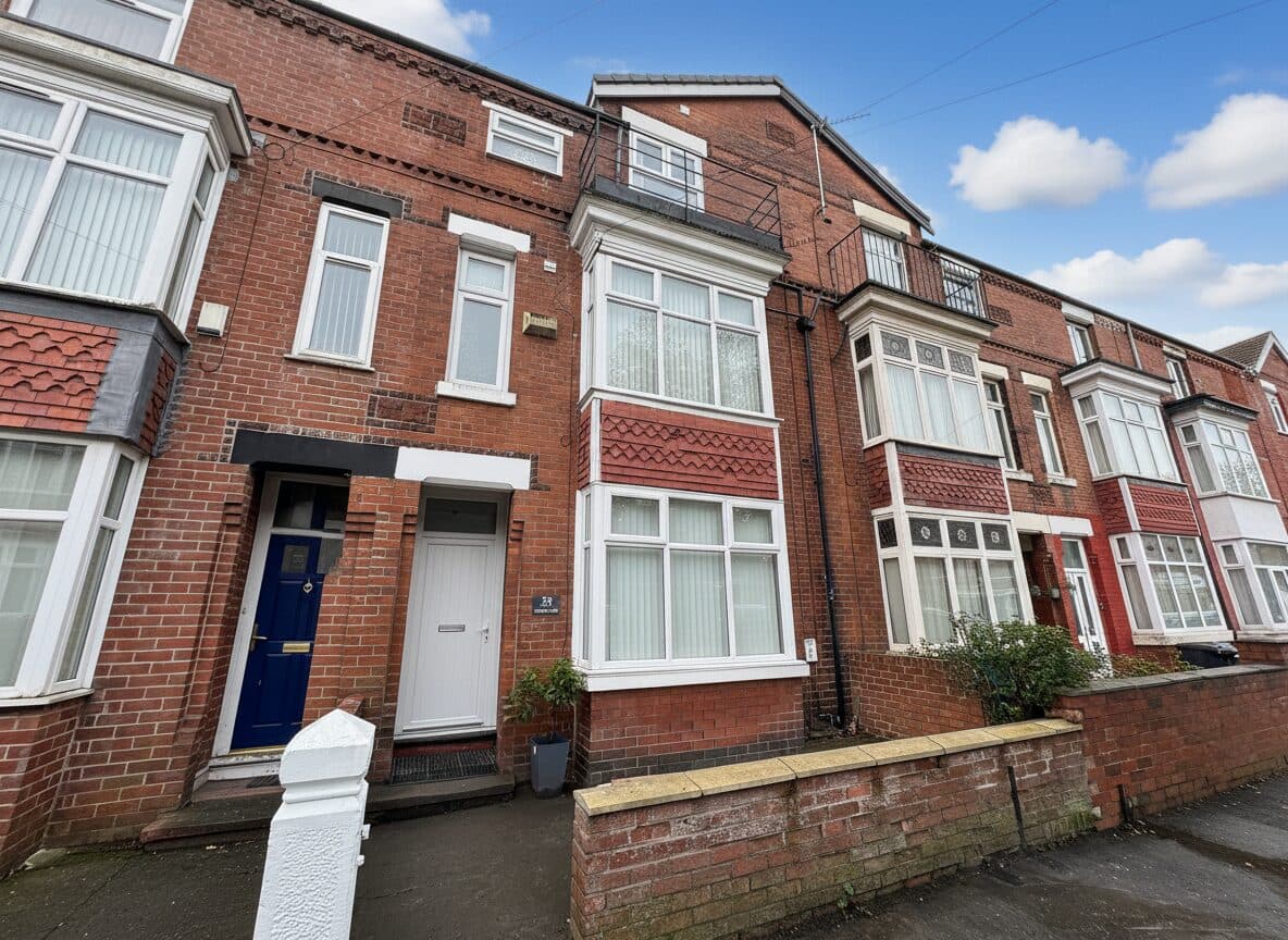 Grosvenor Road, Manchester, M16