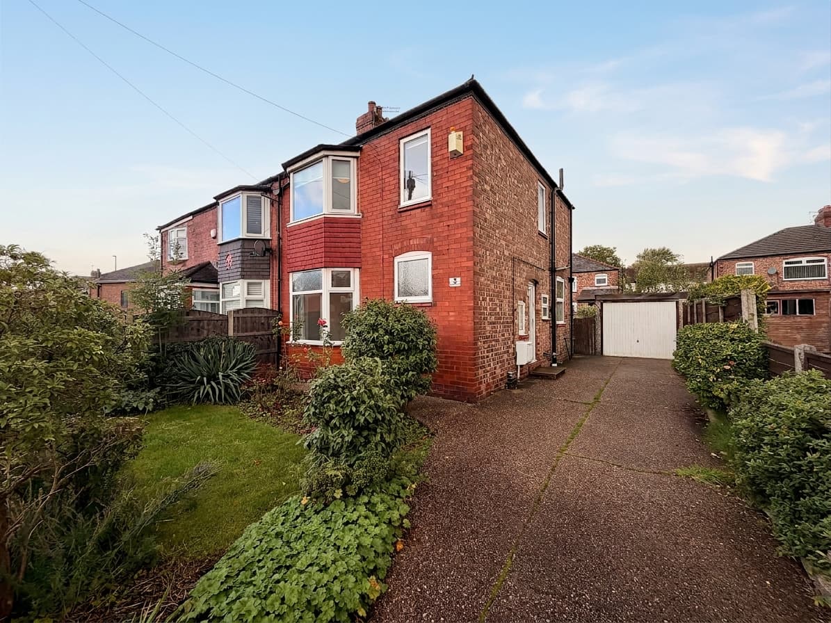 Orama Avenue, Salford, M6
