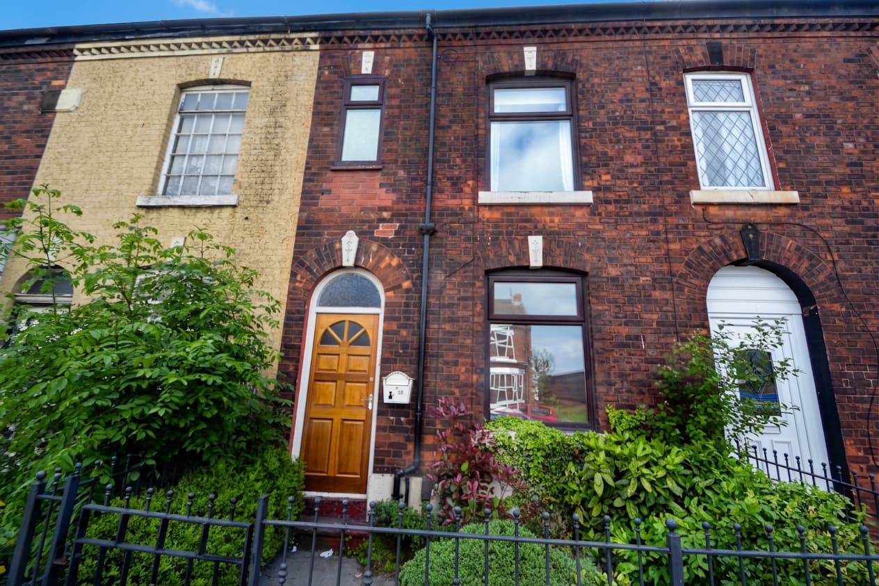 Stockport Road West, Bredbury, SK6