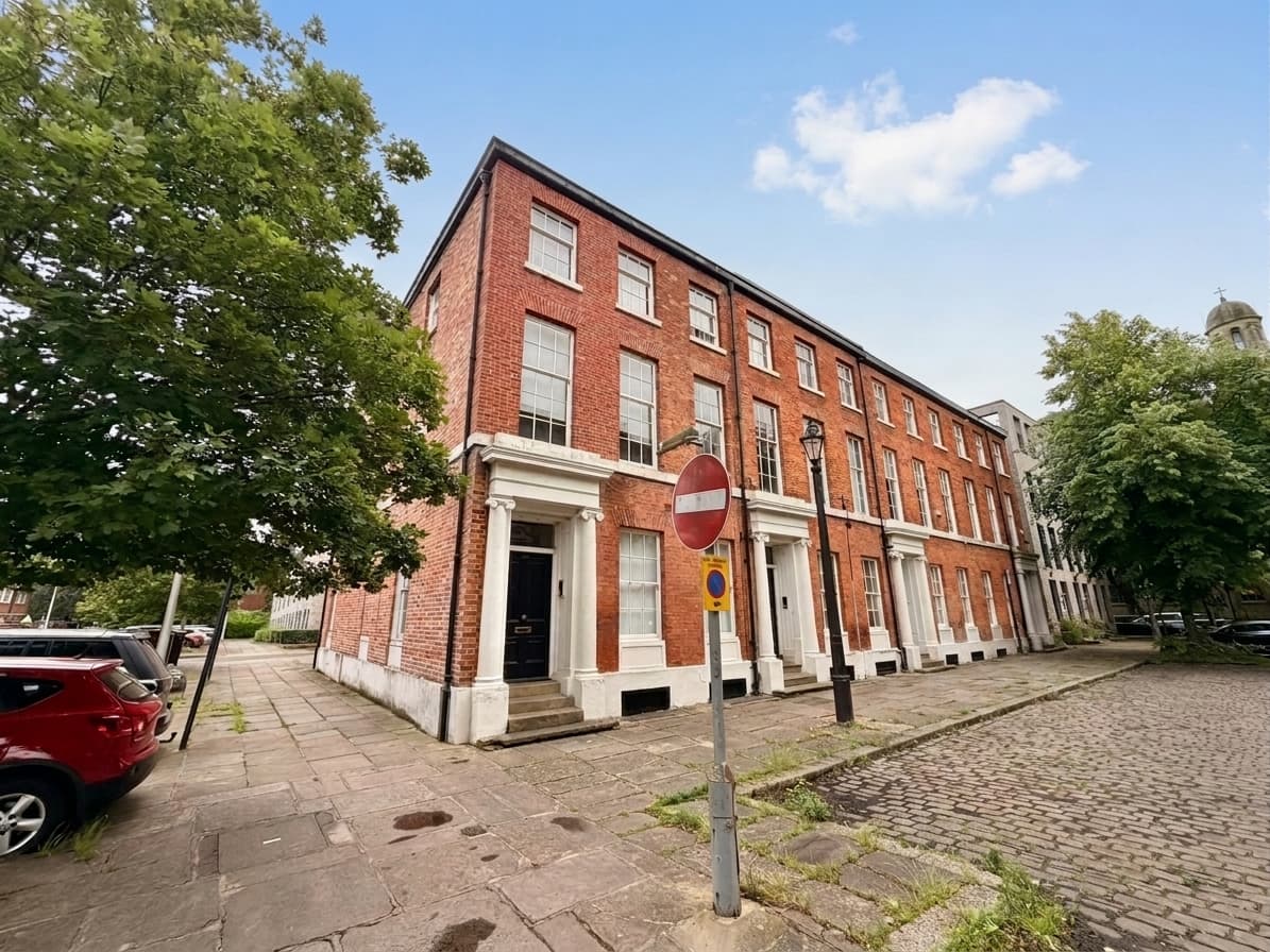 Encombe Place, Salford, M3