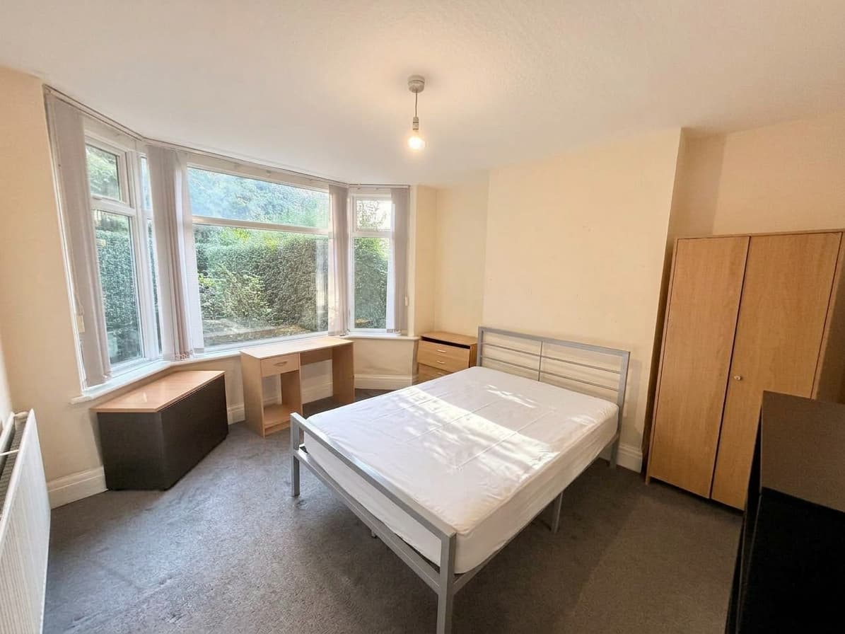 Sherwood Street, Manchester, M14